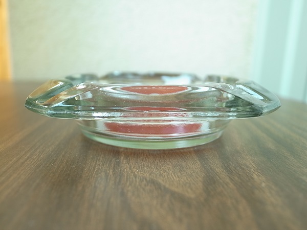 VINTAGE Harrah's ASHTRAY