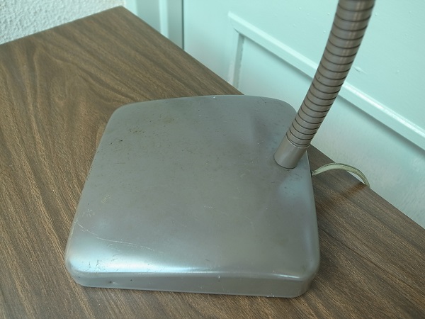 VINTAGE DESK LAMP