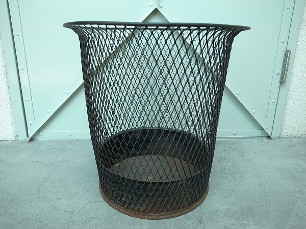 VINTAGE NEMCO DIAMOND MESH METAL TRASH CAN (S)