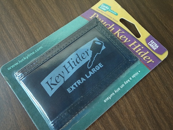 POUCH KEY HIDER