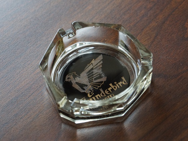 VINTAGE THUNDERBIRD ASHTRAY
