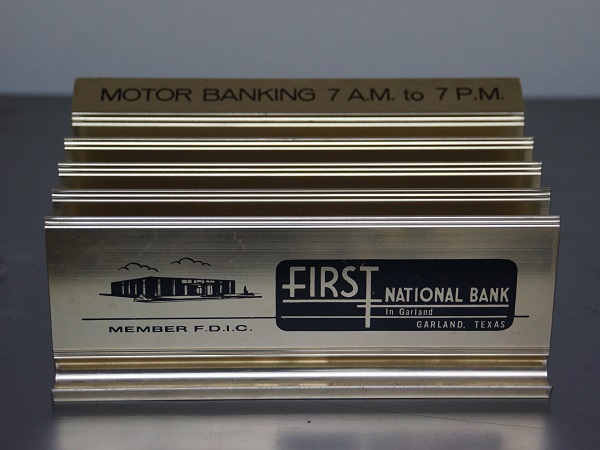VINTAGE DESKTOP LETTER HOLDER 1st NATIONAL BANK